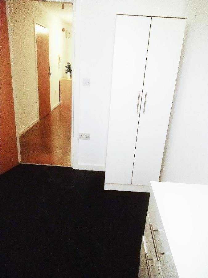 Double Room Close To Bradford University And City Centre Exterior photo