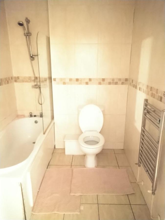 Double Room Close To Bradford University And City Centre Exterior photo