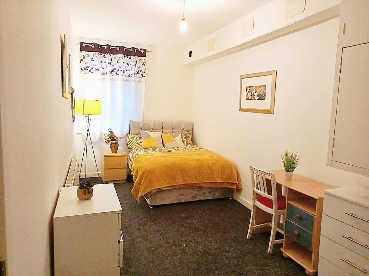 Double Room Close To Bradford University And City Centre Exterior photo