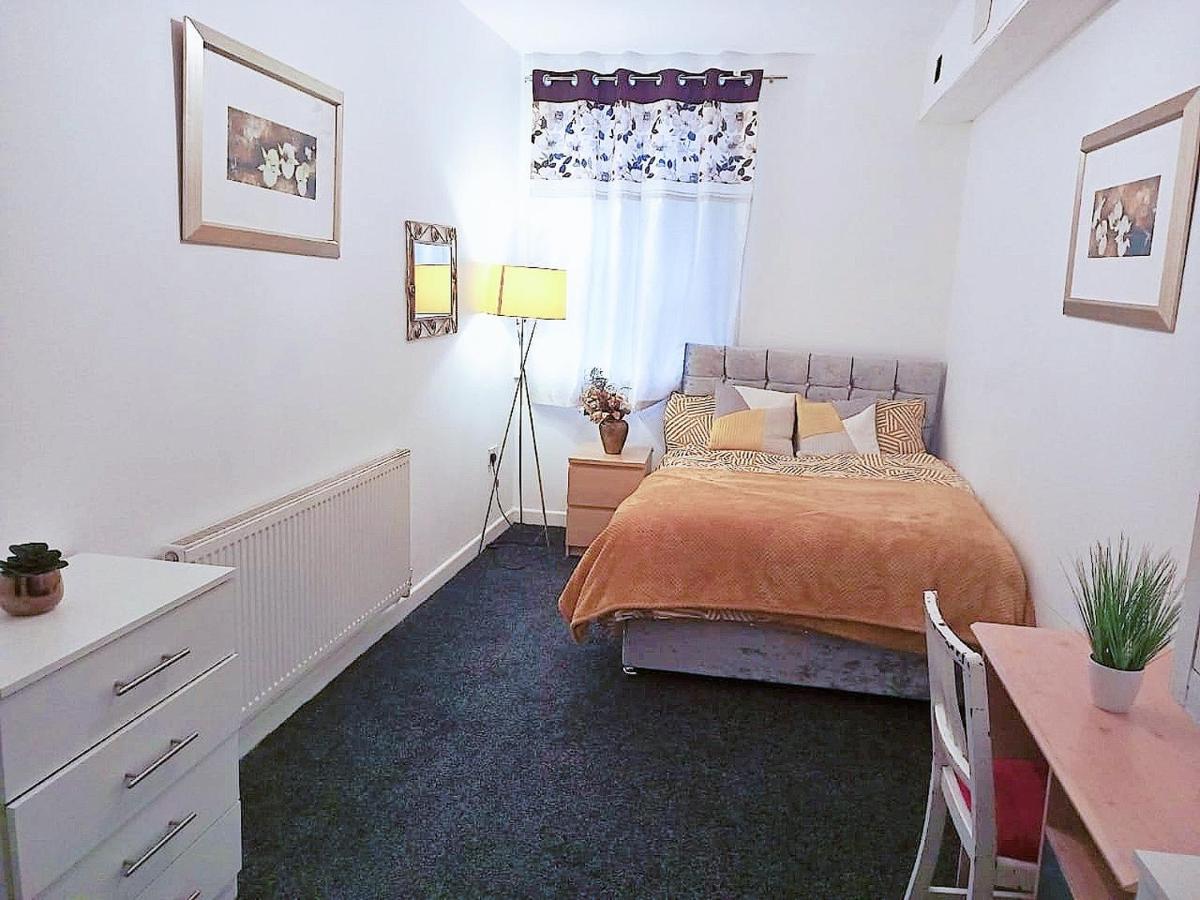 Double Room Close To Bradford University And City Centre Exterior photo