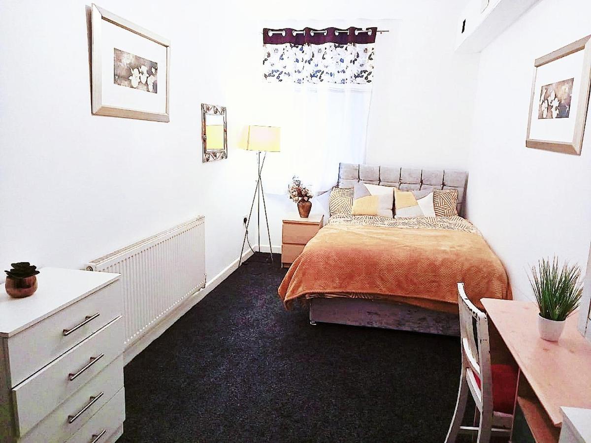 Double Room Close To Bradford University And City Centre Exterior photo