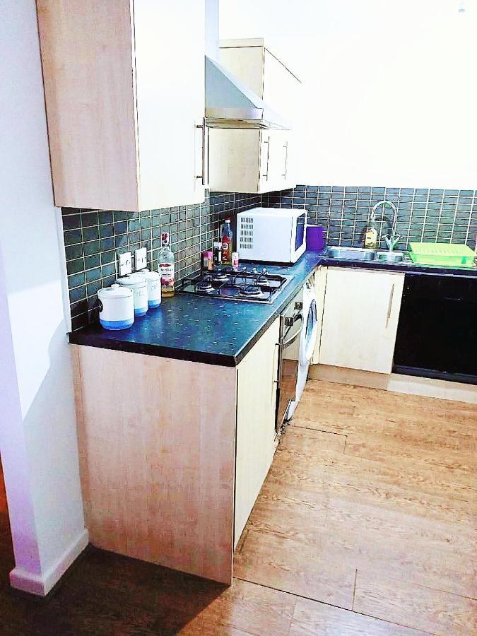 Double Room Close To Bradford University And City Centre Exterior photo